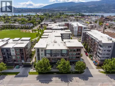 Experience downtown living in the heart of all the action at Central Green, where coffee shops, rest...