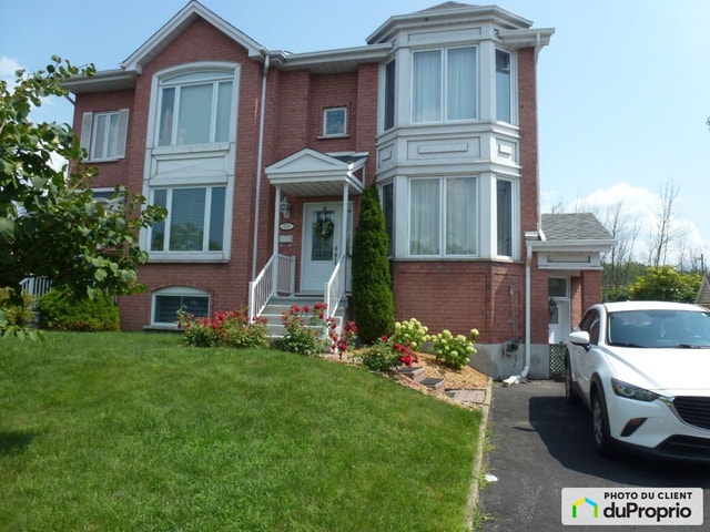 $445,000 - Condominium for sale in Longueuil (Vieux-Longueuil) — photo 1