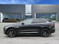 // ACCIDENT FREE!! // // SINGLE OWNER! // This used 2023 Jaguar F-PACE P250 Awd S blends luxury, uti... (image 8)