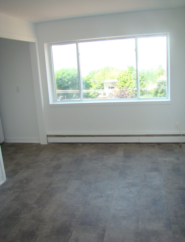 1½ STSACREMENT (Québec) PRÈS CEGEP GARNEAU Locations longue durée