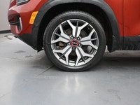 O'Regan's Dartmouth Hyundai is your one-owner headquarters and home to the largest selection of one... (image 4)