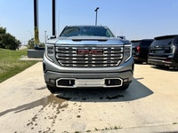 This GMC Sierra 1500 boasts a Gas V8 6.2L/376 engine powering this Automatic transmission. ENGINE, 6... (image 5)