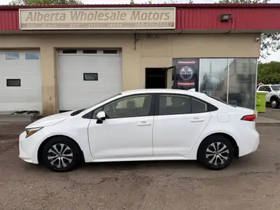 **CARS TRUCKS SUV 4X4 VAN AWD EDMONTON FINANCING AVAILABLE EASY FINANCING ** 2023 TOYOTA COROLLA LE...