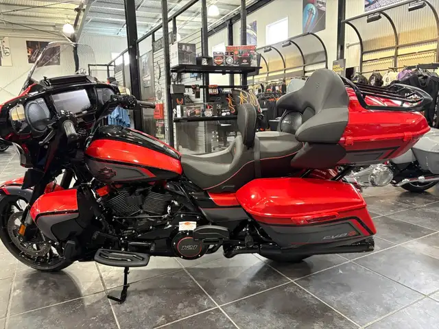 2026 Harley-Davidson CVO Street Glide Limited in Street, Cruisers & Choppers in Sudbury - Image 15