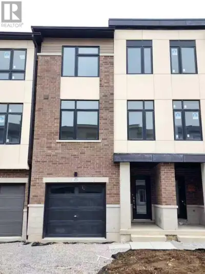 404 - 1695 DERSAN STREET Pickering (Duffin Heights), Ontario