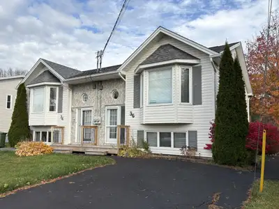 Well-maintained, three-bedroom home on a quiet cul-de-sac in Middle Sackville - ideal spot for kids...