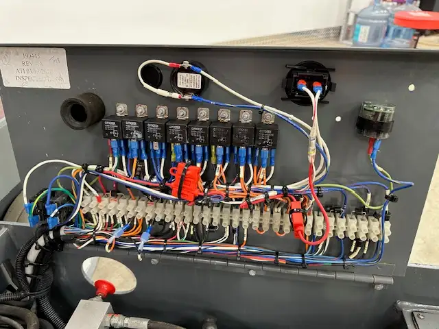 2017 Skyjack SJ3219 Electric Scissor Lift in Heavy Equipment in Hamilton - Image 19