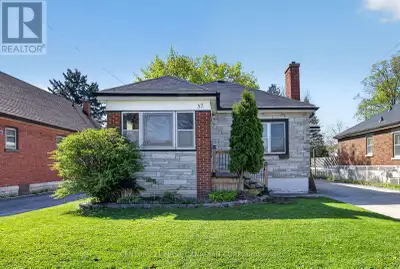 Welcome to the desirable Hale Street District in historic East London! This charming 2-bedroom bunga...