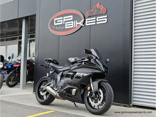 2024 Yamaha YZF-R1 R7 in Sport Bikes in Oshawa / Durham Region - Image 2