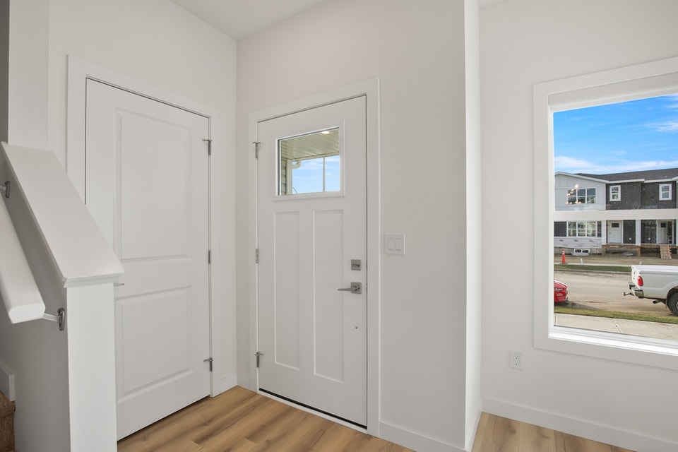 Major Rental Incentives!! Brand New Townhouses in Sylvan! 3