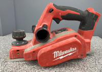 Milwaukee M18 3-1/4" Planer 2623-20(Tool Only)