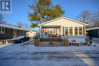 Experience the pinnacle of adult lifestyle living in this meticulously maintained 2-bedroom modular...