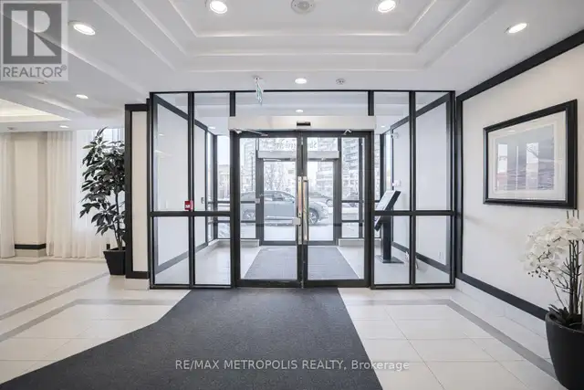 PH16 - 1070 SHEPPARD AVENUE W Toronto (York University Heights), in Condos for Sale in City of Toronto - Image 17