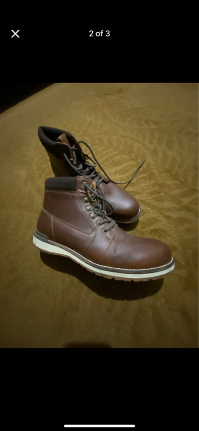 Men’s boots size 11, View more