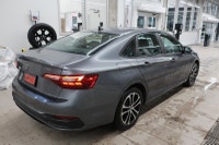 Jetta Comfortline Ensemble Sport 1.5L, CARFAX SANS ACCIDENT, Banc Chauffant, A/C, Bluetooth Financem... (image 3)