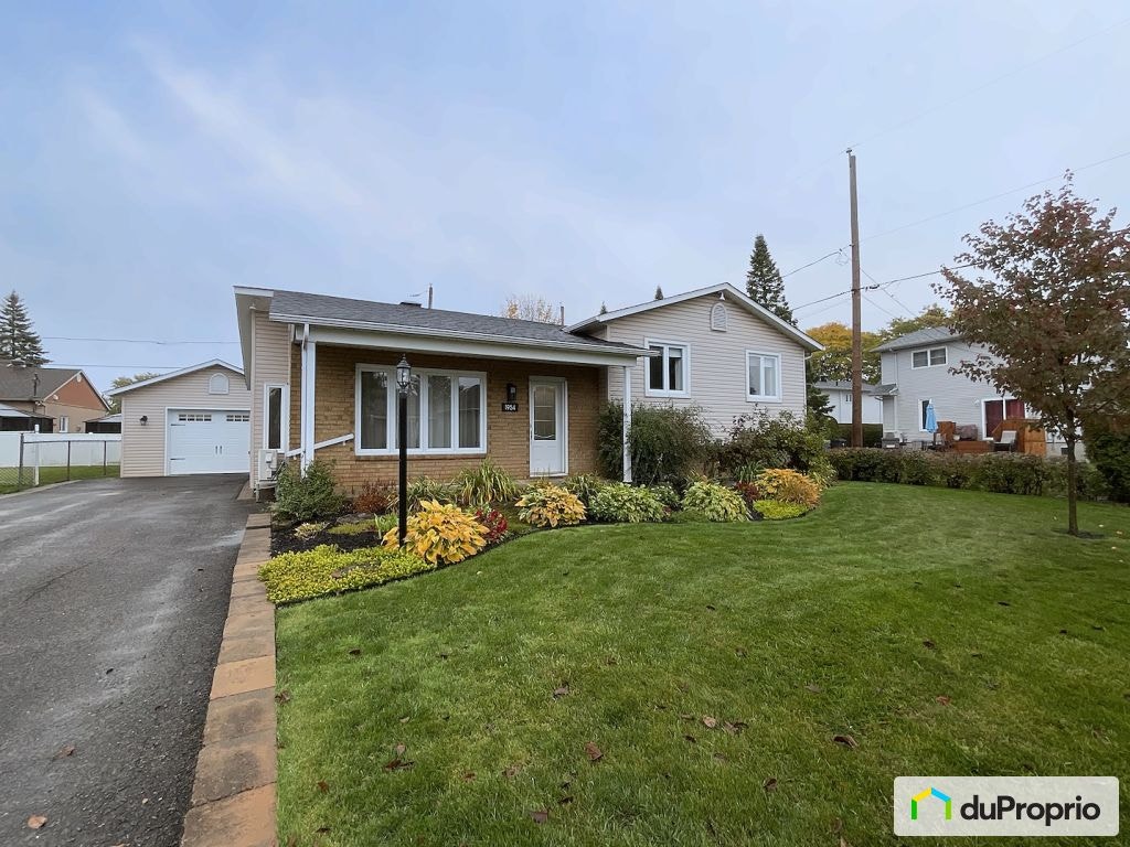 $759,000 - Bungalow for sale in Ste-Julie — photo 3