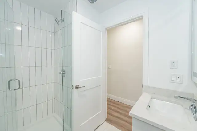 3 Months Free! 1-Bedroom Apartment in Uptown Waterloo in Long Term Rentals in Kitchener / Waterloo - Image 9