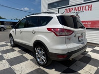 A versatile compact SUV with a comfortable interior, modern convenience features, and efficient perf... (image 5)