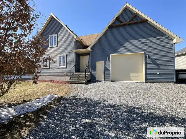 $595,000 - 2 Storey for sale in St-Lambert-De-Lauzon62864753569153121