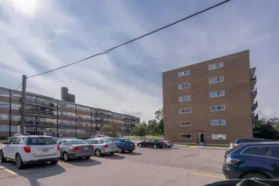 two bedroom-Don Mills Rd and Lawrence Ave E - ID 3922, View more