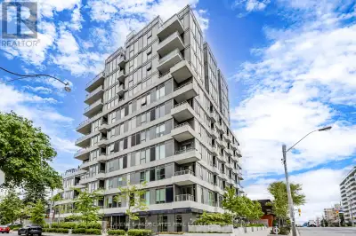 304 - 1 CARDIFF ROAD Toronto (Mount Pleasant East), Ontario