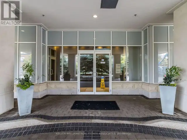 401 - 3865 LAKE SHORE BOULEVARD W Toronto (Long Branch), Ontario62863794617729122