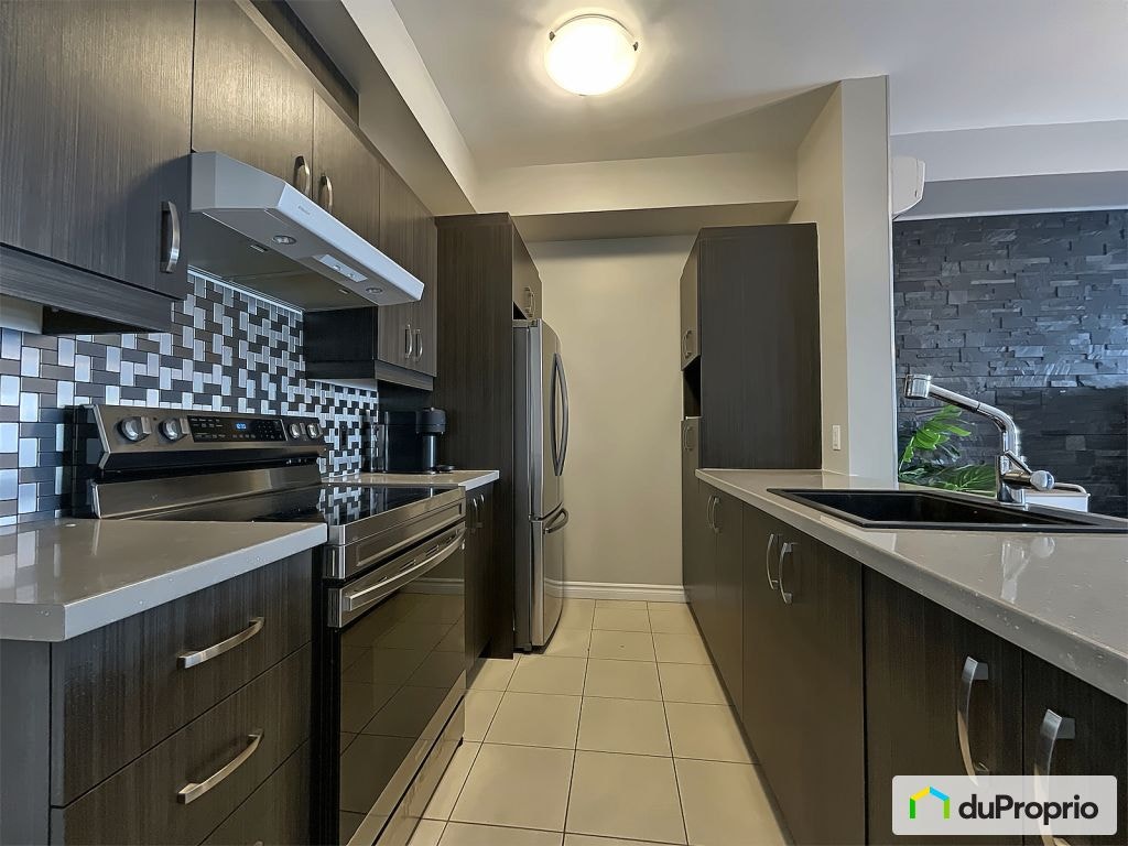 $274,000 - Condominium for sale in Boischatel — photo 3
