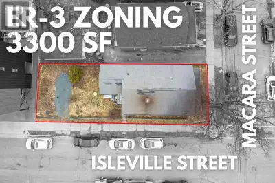 This prime North End Peninsula opportunity can be yours @ the corner of Macara & Isleville Streets!...