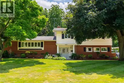 Welcome to this charming waterfront property! A spacious 3-bedroom, 2.5-bathroom home offering comfo...