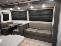 SALE PRICE: $32,800 **ASK US HOW TO RECEIVE A PRICE DISCOUNT WITH DEALER ARRANGED FINANCING O.A.C.**... (image 3)