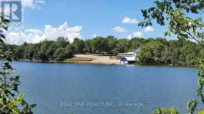 Beautifully Fully Professional Renovated Custom Built Bungalow With Direct Westerly Lake Views. Loca...