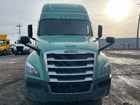 2020 FREIGHTLINER T12664ST;Heavy Duty Trucks - Conventional Truck w/ Sleeper Penske Location 525 MAC... (image 1)