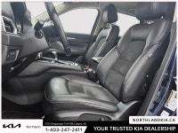 2021 Mazda CX-5 GS Ready for anything, from the streets of Calgary to the highways of Alberta, this... (image 9)