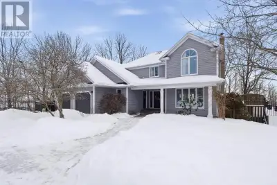 Welcome to this beautiful 2 storey home tucked away on a quiet cul-de-sac in Falmouth. The main floo...