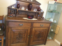 ANTIQUE Dinning room Table, chairs, and Sideboard