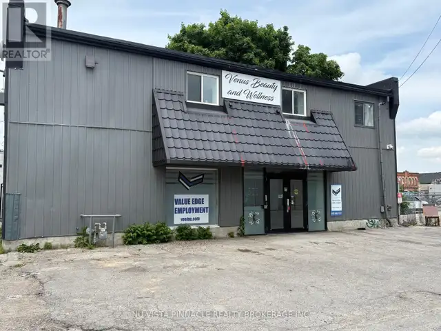389 LYLE STREET London East (East L), Ontario in Commercial & Office Space for Rent in London - Image 3