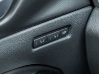 Come see this 2022 Nissan Altima 2.5 Platinum before someone takes it home! *Get Your Money's Worth... (image 9)