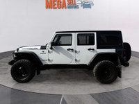 Beautiful 2017 Jeep Wrangler Unlimited Big Bear 4x4! Recently serviced and professionally detailed a... (image 5)
