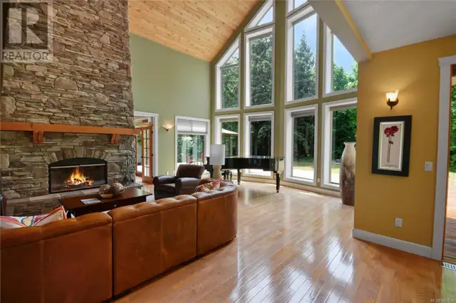 2220 Honey Wulff Close Nanoose Bay, British Columbia in Houses for Sale in Parksville / Qualicum Beach - Image 10