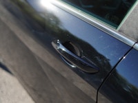 Key Features; LUXURY, ALLOY WHEELS, CRUISE CONTROL, PUSH START BUTTON, DIFFERENT MODE OF DRIVE, DUAL... (image 8)