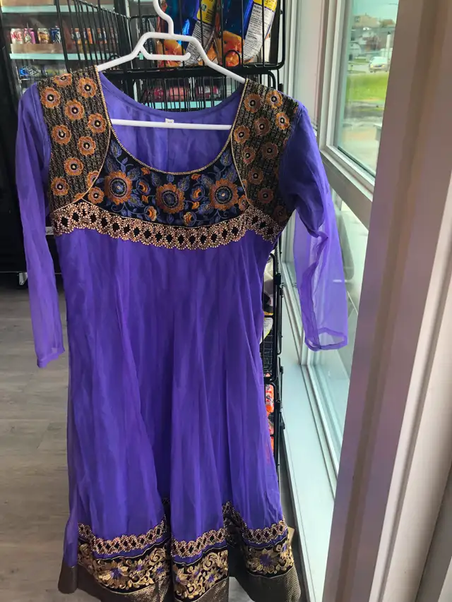Indian dress63234551796225122