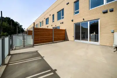 Maison de ville a louer-Townhouse for rent LaSalle MTL-Univert, View more