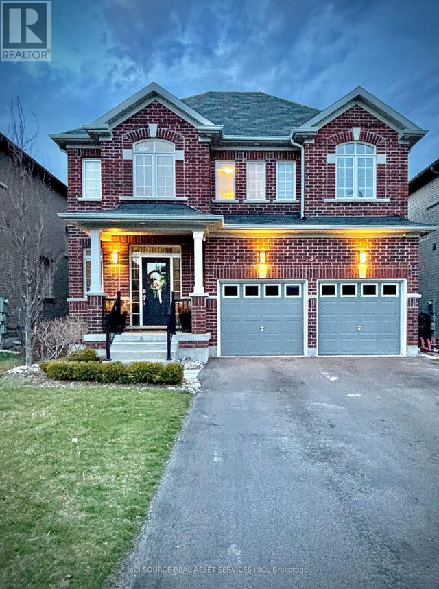 34 GUSUL AVENUE Clarington, Ontario in Houses for Sale in Oshawa / Durham Region