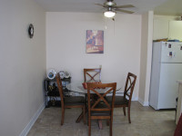 SPACIOUS 1 BEDROOM APARTMENT FOR RENT IN SARNIA! Realstar's High Park Apartments in Sarnia is a low-... (image 2)