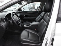 Sunroof, Navigation, Leather Seats, Heated Seats, Apple CarPlay! This Hyundai Tucson questions every... (image 9)