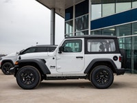 Welcome to 400 Chrysler Dodge Jeep Ram. 2.0L I-4 turbo engine for powerful performance | 4x4 drive i... (image 4)