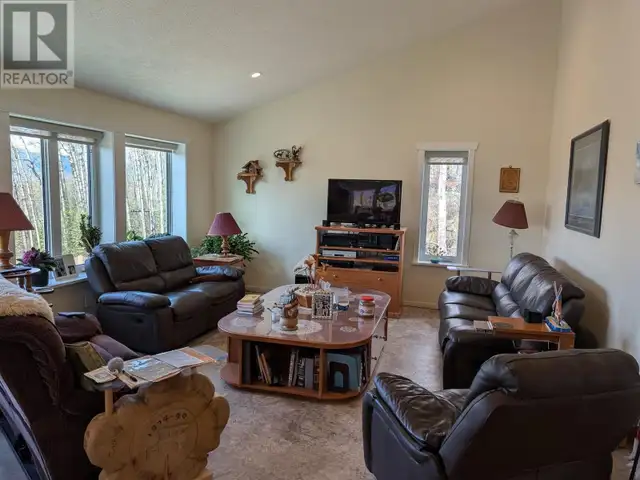 1598 FIRST STREET Telkwa, British Columbia in Houses for Sale in Smithers - Image 11