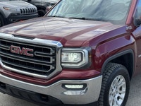 Look at this 2017 GMC Sierra 1500 SLE. Its Automatic transmission and Gas V8 5.3L/325 engine will ke... (image 8)