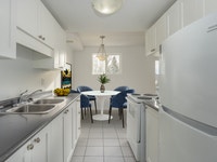 Cherokee Court Apartments are located at 165 Old Muskoka Road near the Muskoka Beach Road in Gravenh... (image 1)