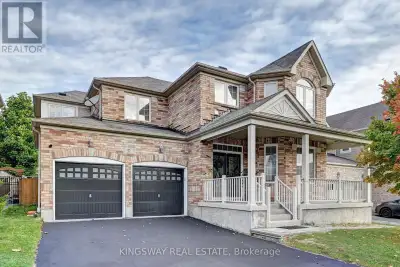 AN EXCEPTIONAL DEAL IN HESPELER,CAMBRIDGE!!!! Absolutely Gorgeous Large Home on a 50' Lot With Close...
